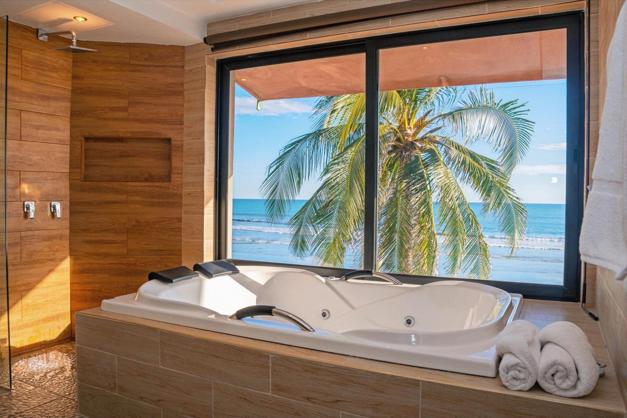 Vista Las Olas Resort El Cuco Zewnętrze zdjęcie